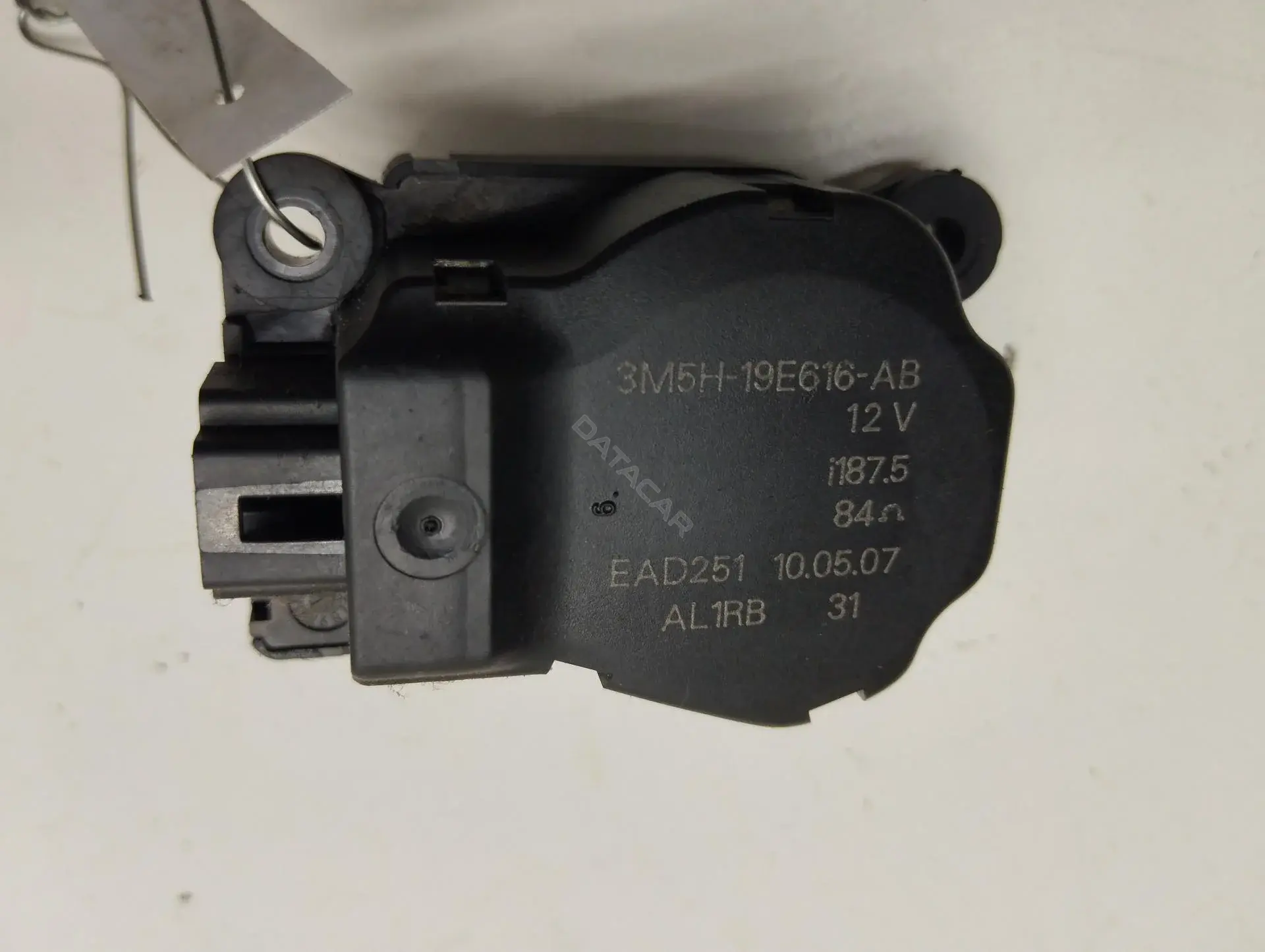 Мотор заслонки печки 3M5H19E616AB