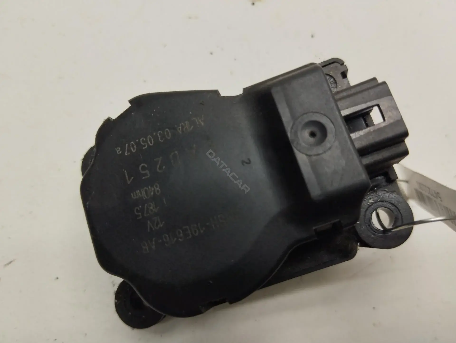 Мотор заслонки печки 3M5H19E616AB