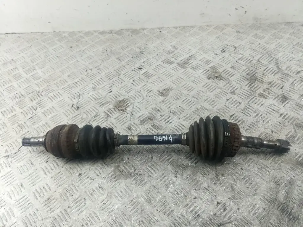 Приводной вал / Полуось 53540974