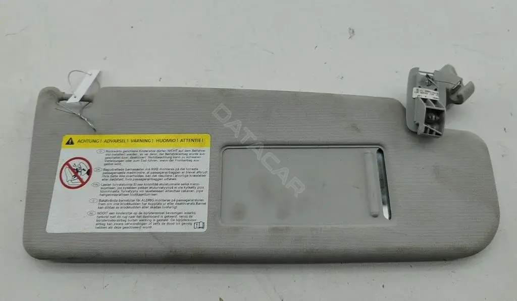 Козырек солнцезащитный 3C857552AB