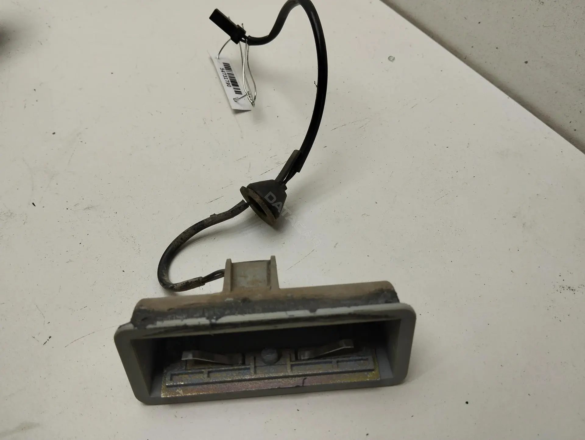 Кнопка крышки багажника 3M5119B514AD