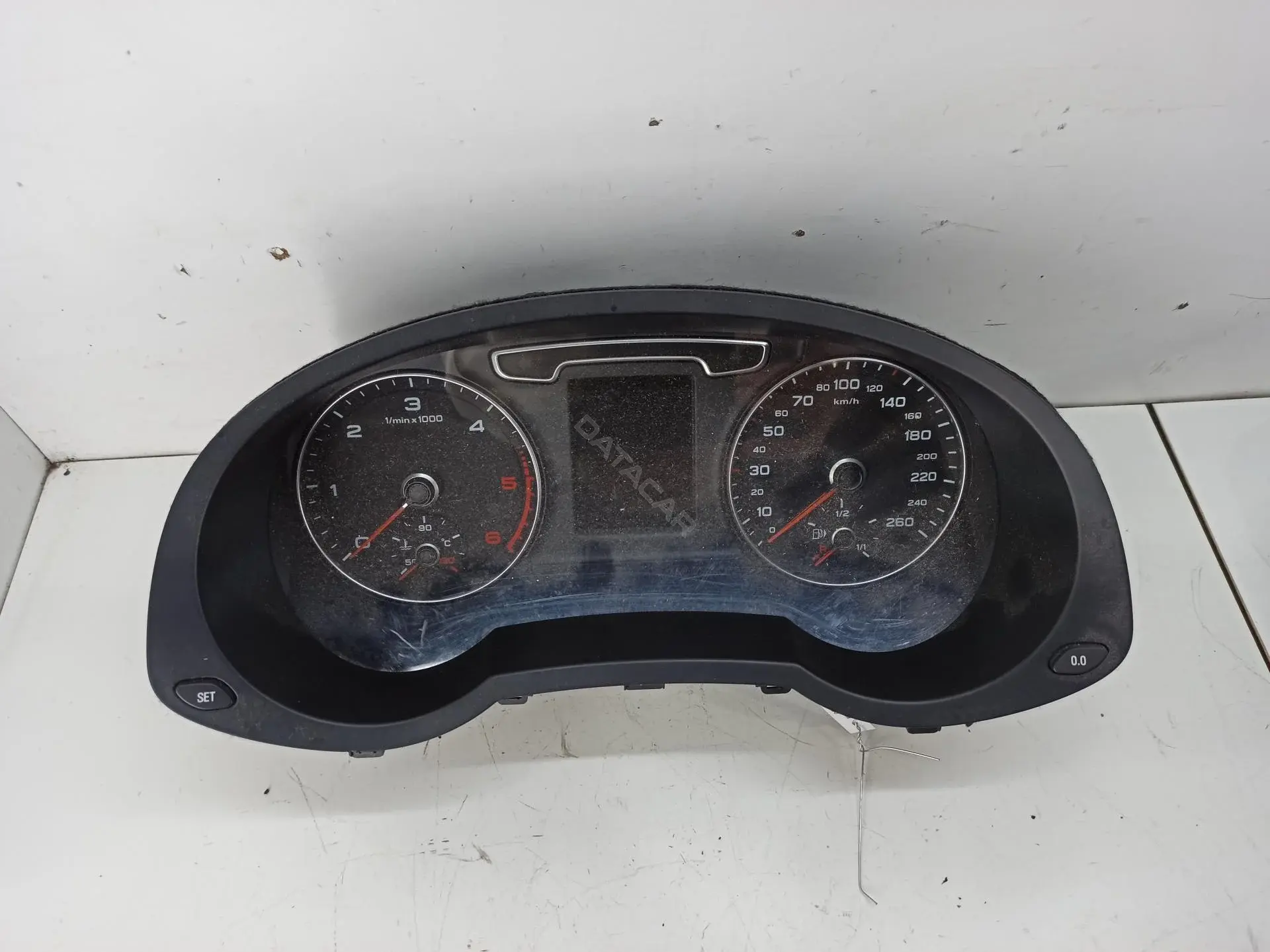 Панель приборов 8U0920940C