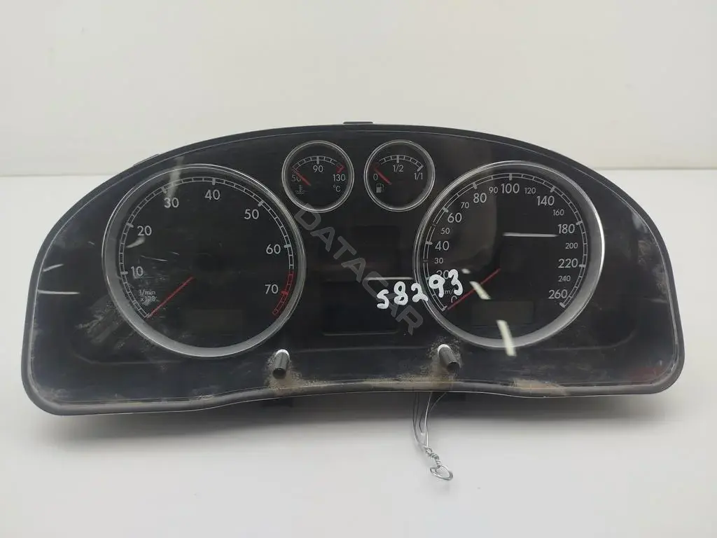 Панель приборов 3B0920829