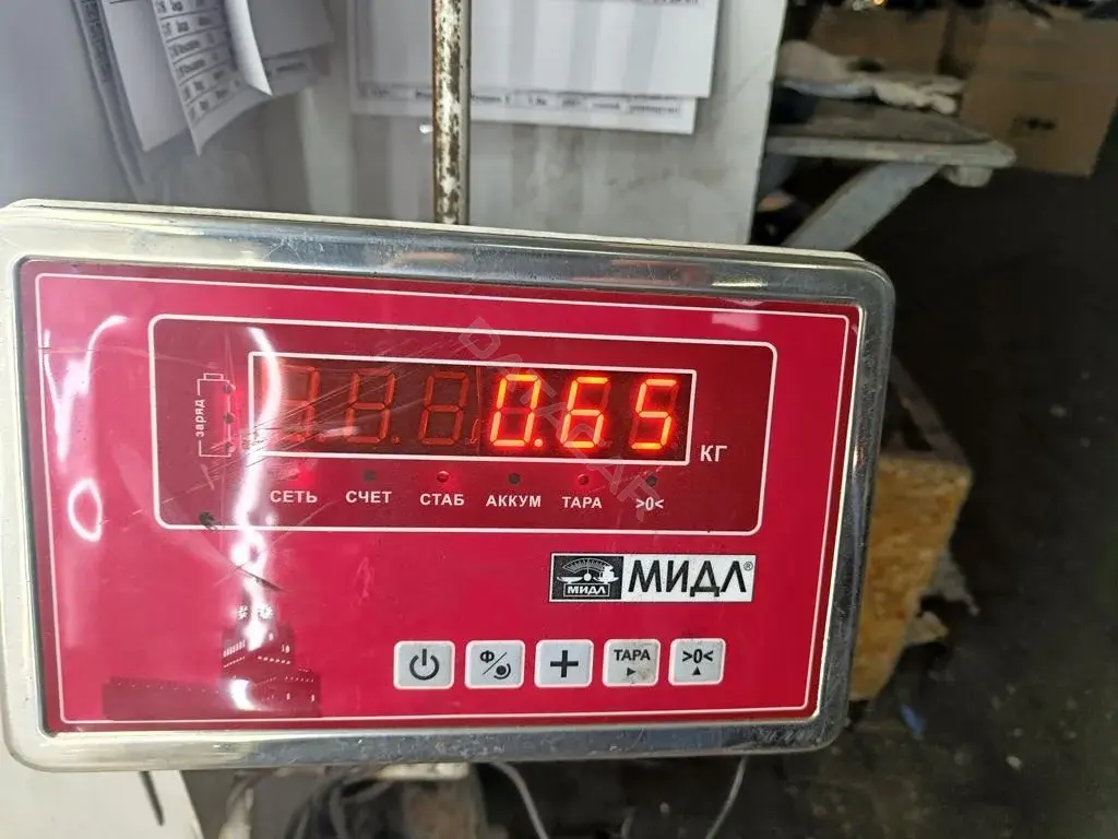 Рычаг стеклоочистителя 8209879, 8361743