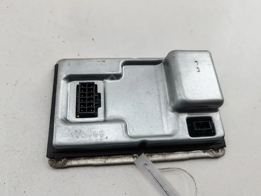 Блок розжига ксенона 73010137N