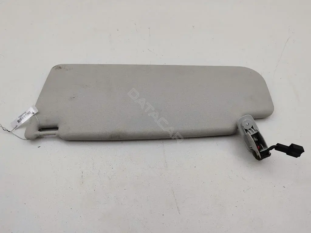 Козырек солнцезащитный 5P0857552A