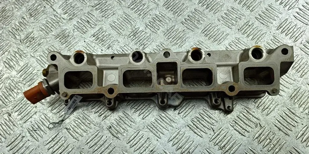 Топливная рейка GK284AHB