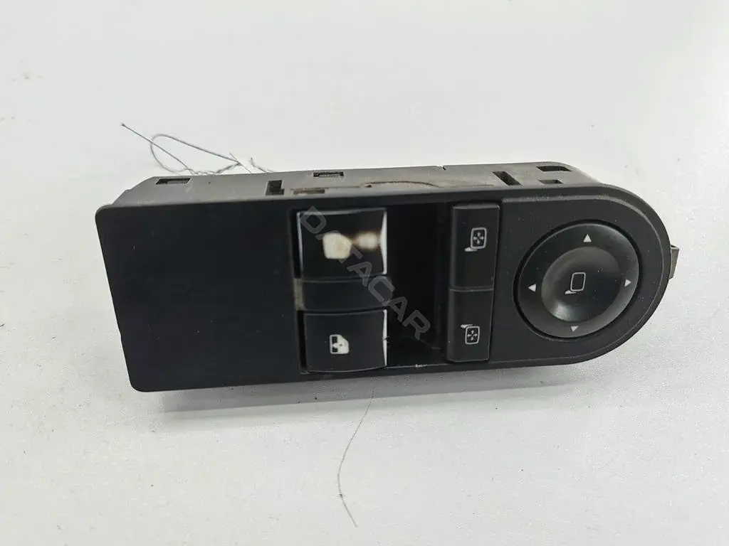 Кнопка стеклоподъемника 13228706