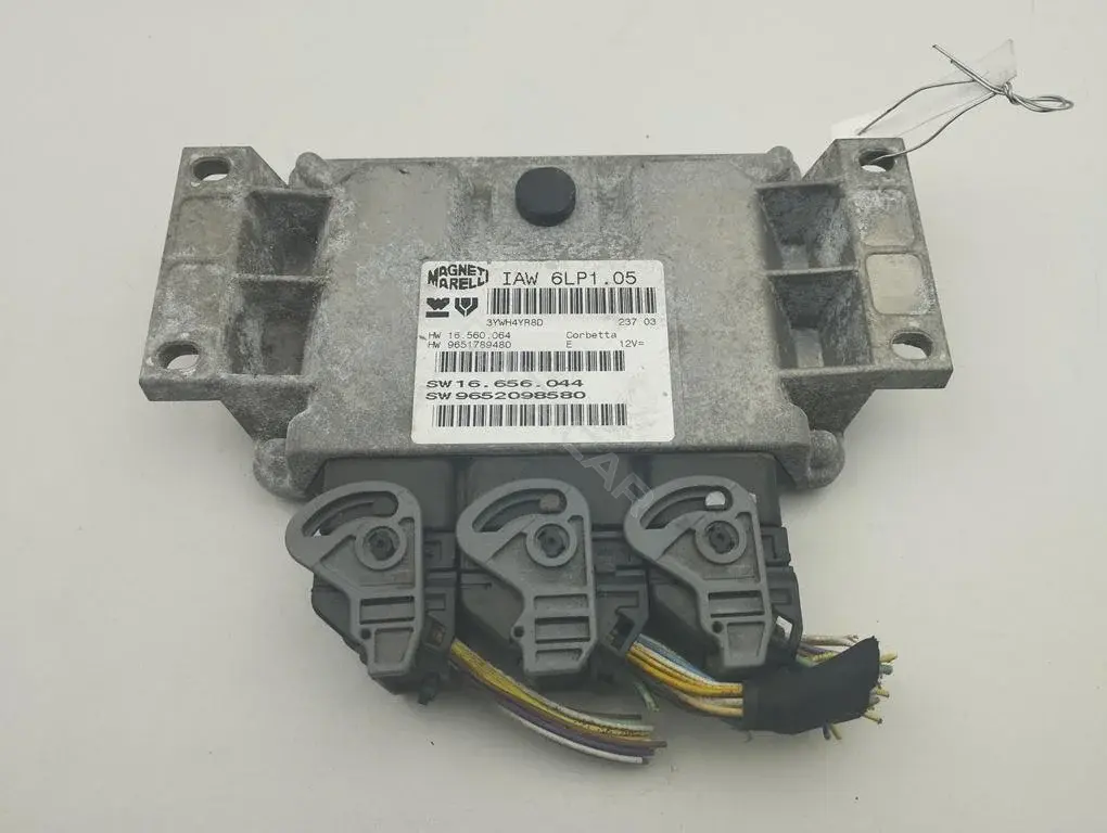 Блок управления двигателем 9652098580