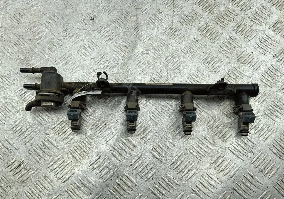 Форсунки 2N1U9F593KA