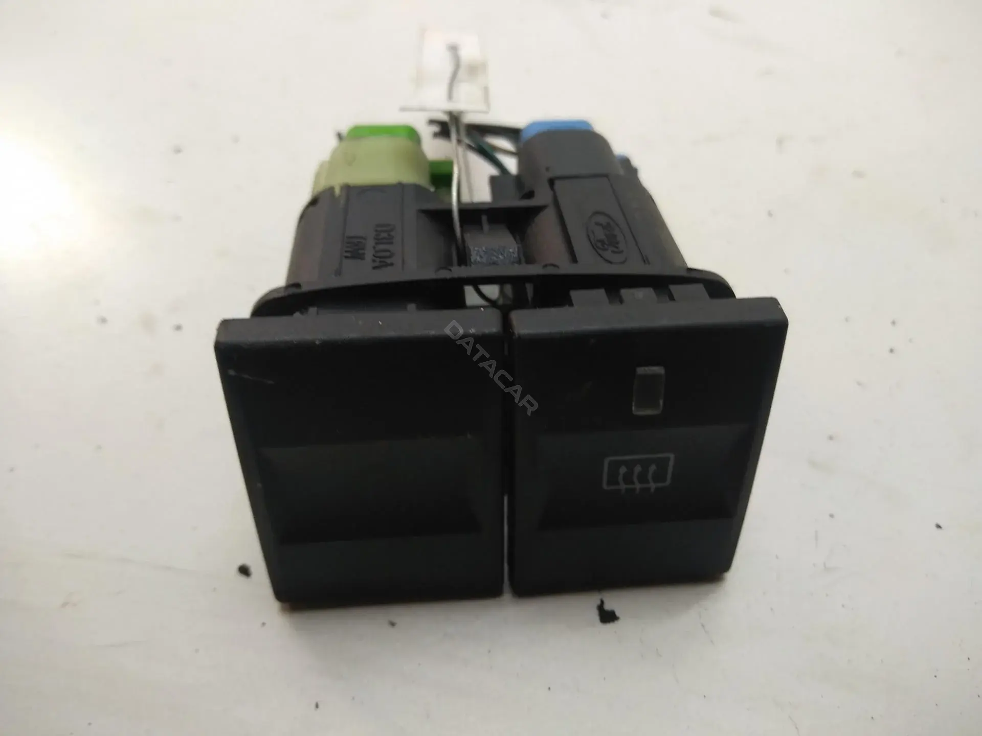 Кнопка обогрева стекла 1S7T18C621AA