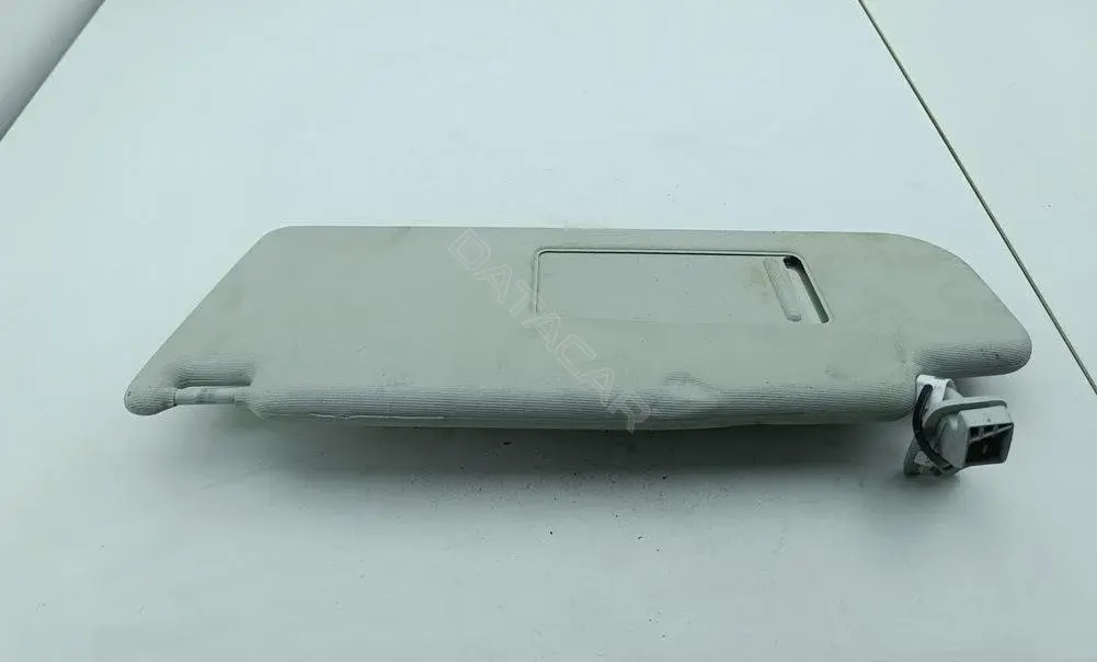 Козырек солнцезащитный 1K0857551