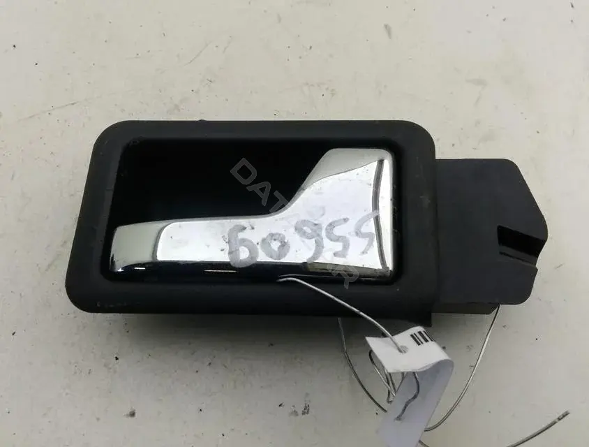 Ручка двери 893837020