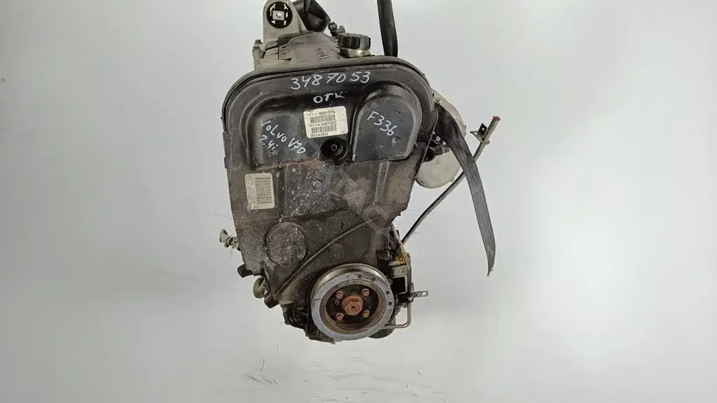 Двигатель в сборе B5244SG