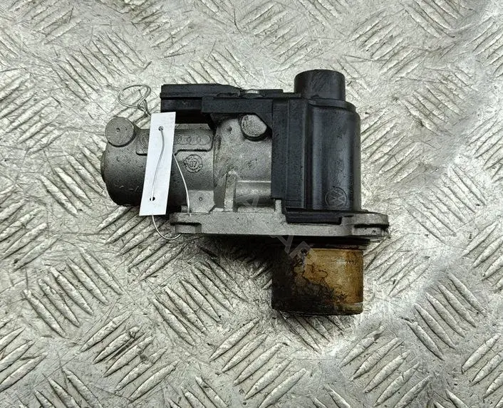 Клапан ЕГР 03G131501N