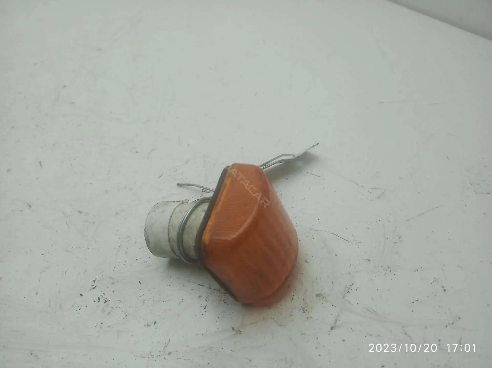 Повторитель передний 0210300