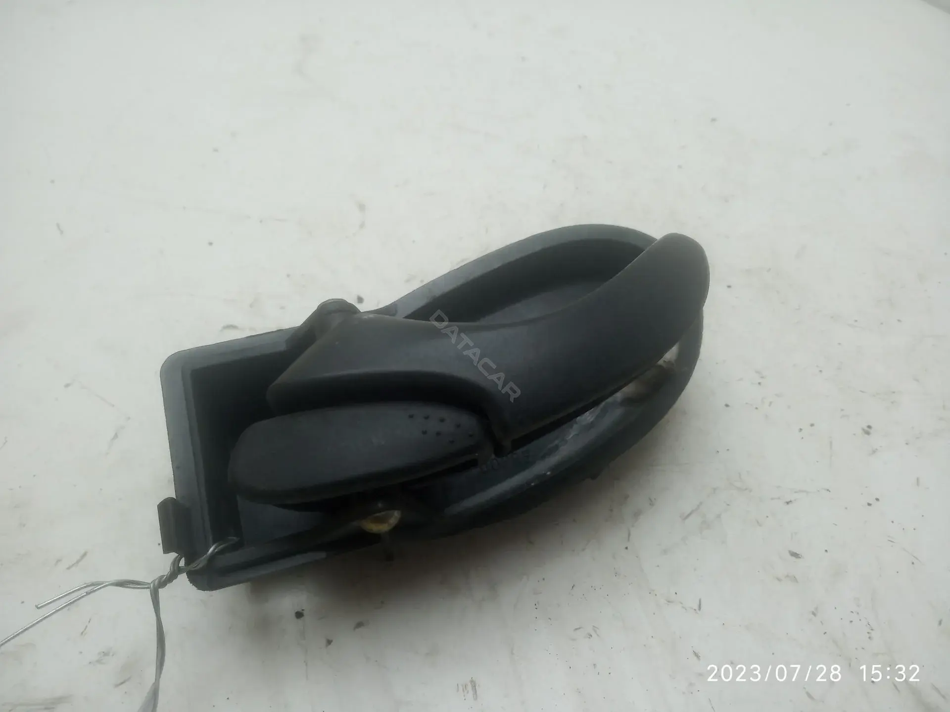 Ручка двери yc15v22601ab