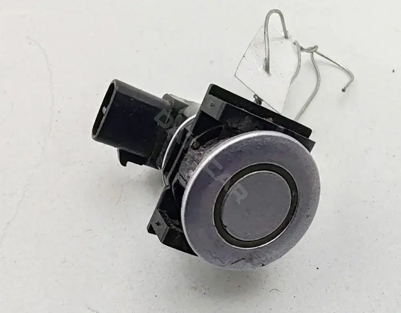 Датчик парктроника GS1D67UC1A