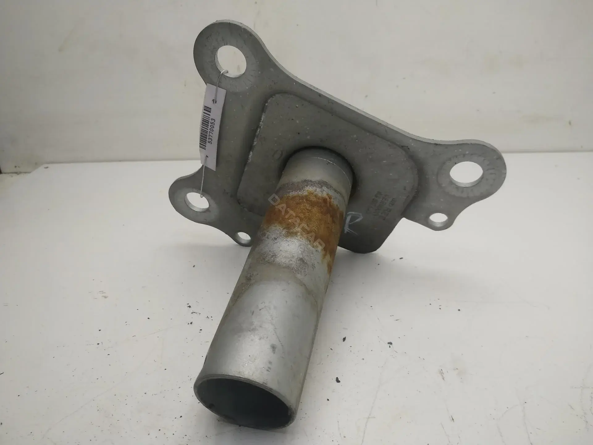 Кронштейн-направляющая бампера 8L0807134A