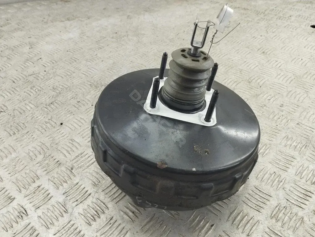 Вакуумный усилитель тормозов 7G9128195AA