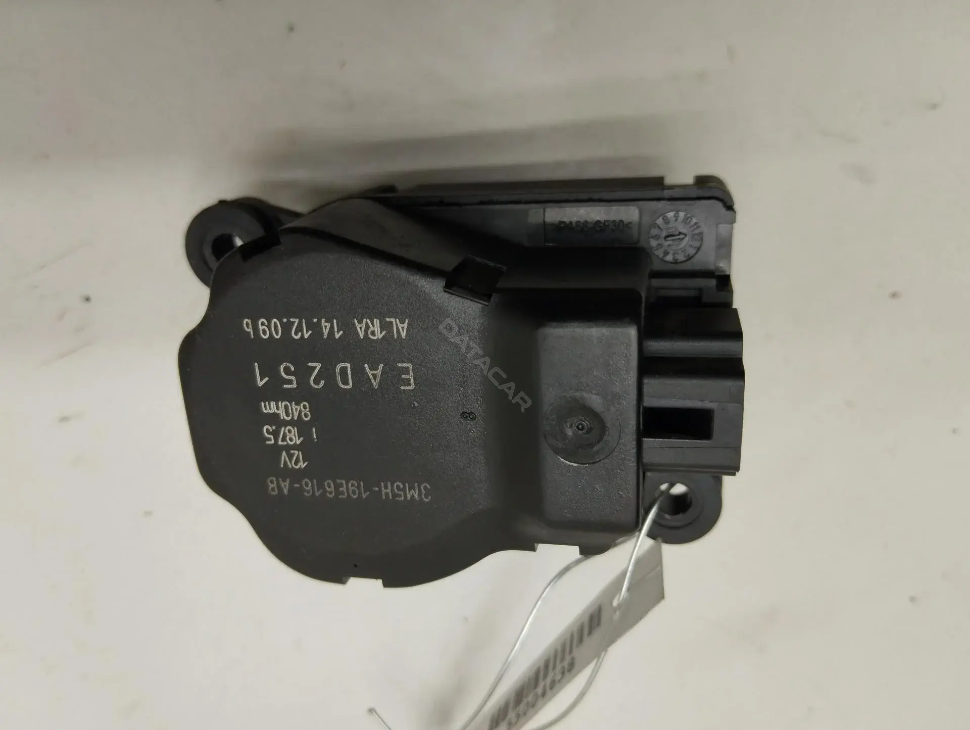 Мотор заслонки печки 3M5H19R616AB