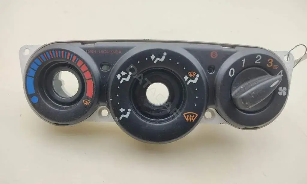 Переключатель отопителя 98AB18C419AF