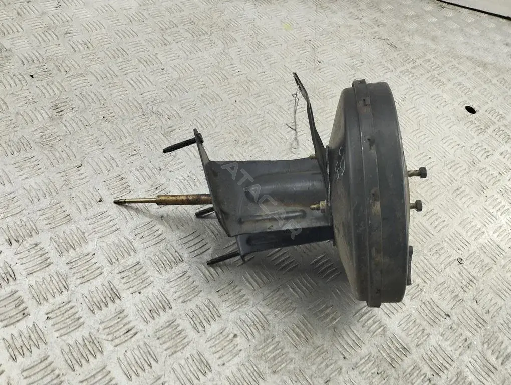 Вакуумный усилитель тормозов 2S712B195AF