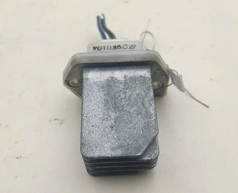 Резистор печки 70T036C27