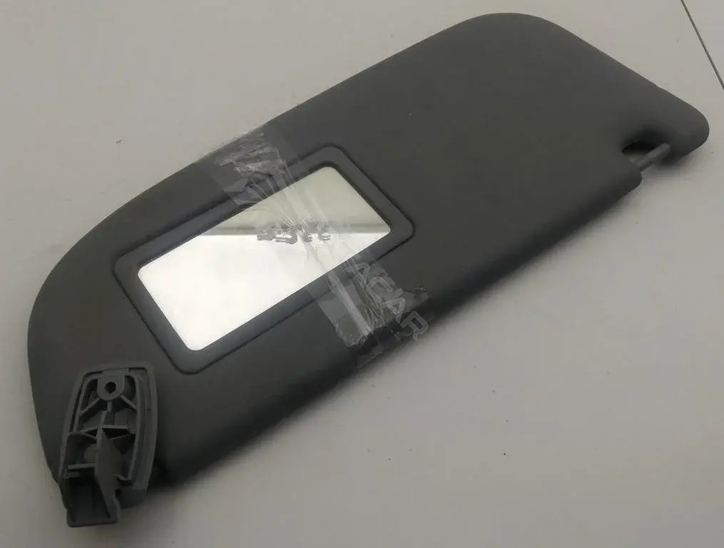 Козырек солнцезащитный 9600011480