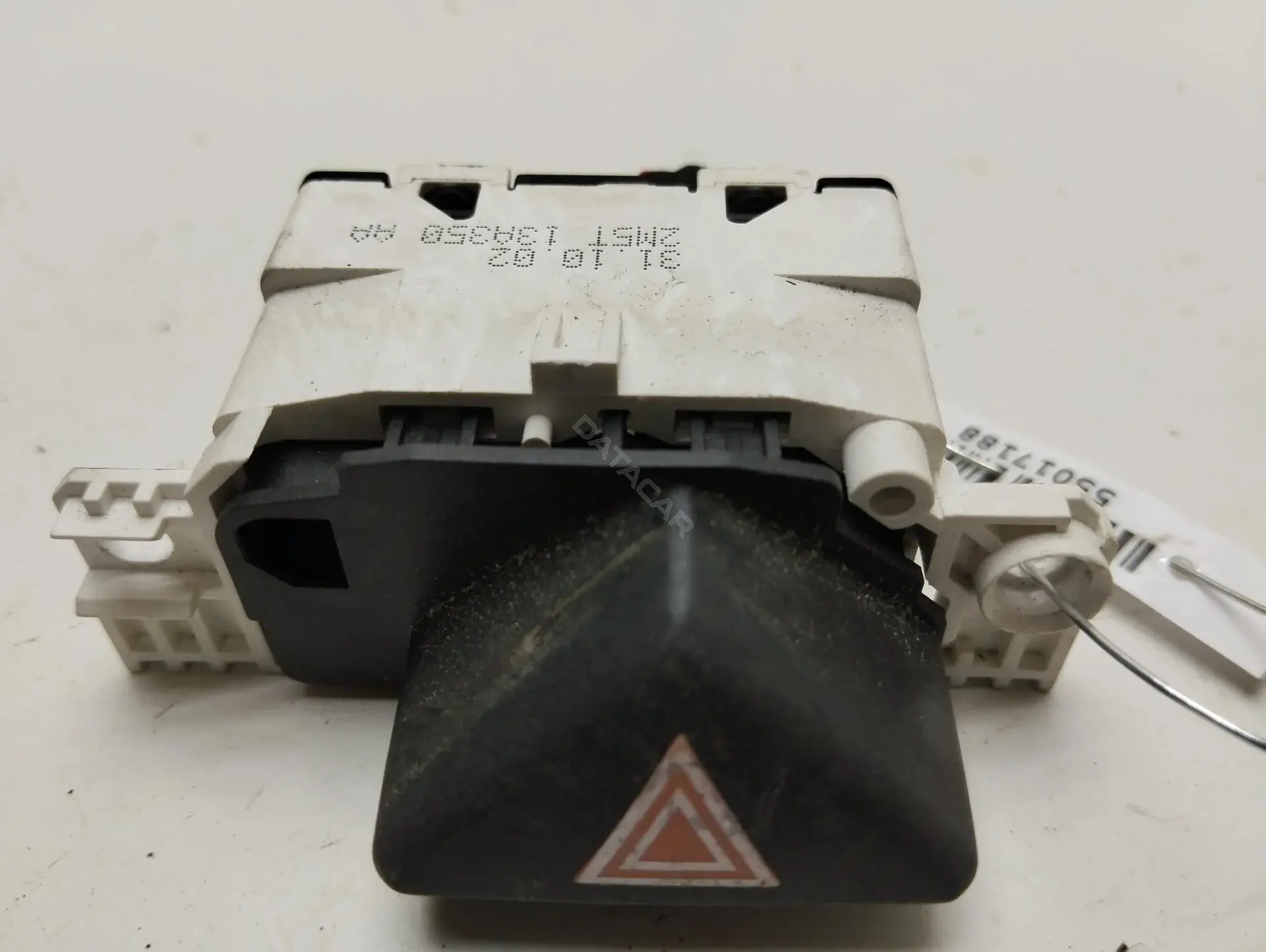 Кнопка аварийки 2M5T13A350AA