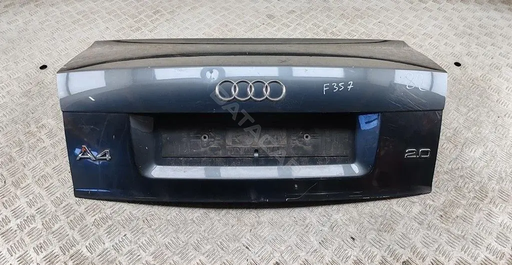 Крышка багажника 55089367