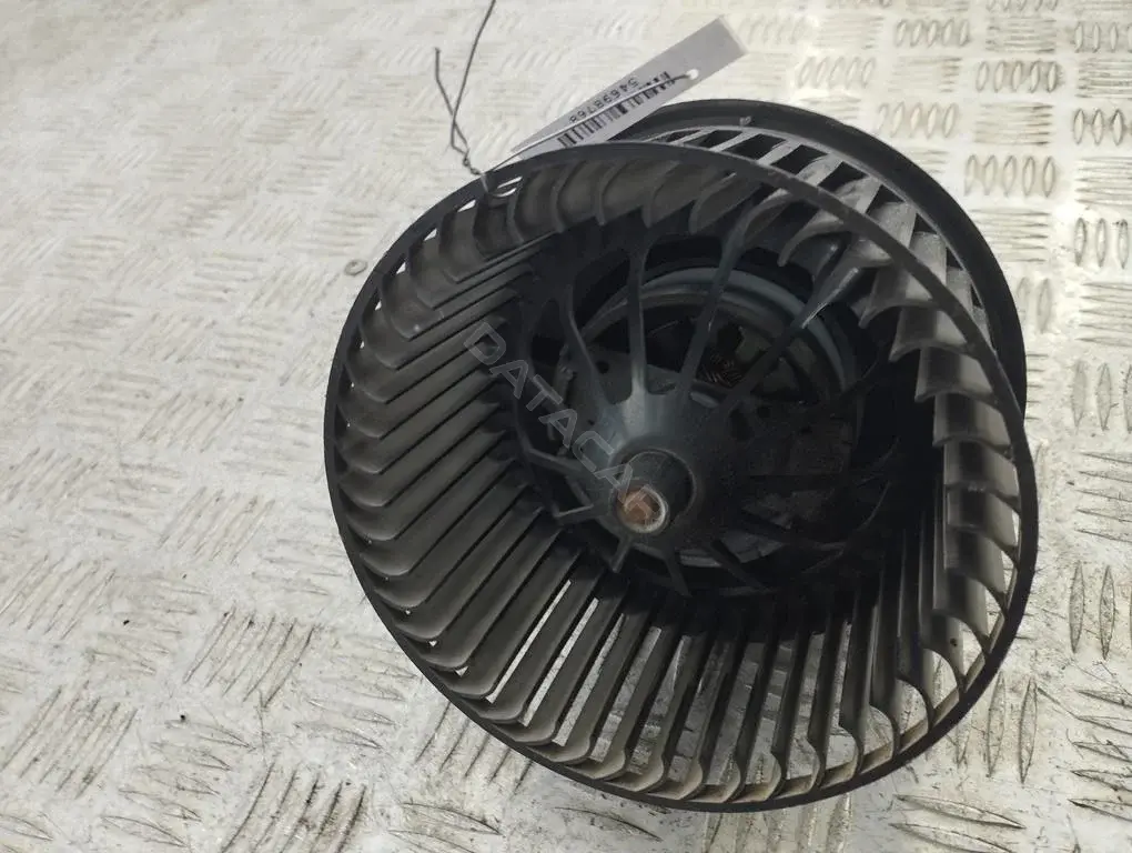 Моторчик печки 3M5H18456EB