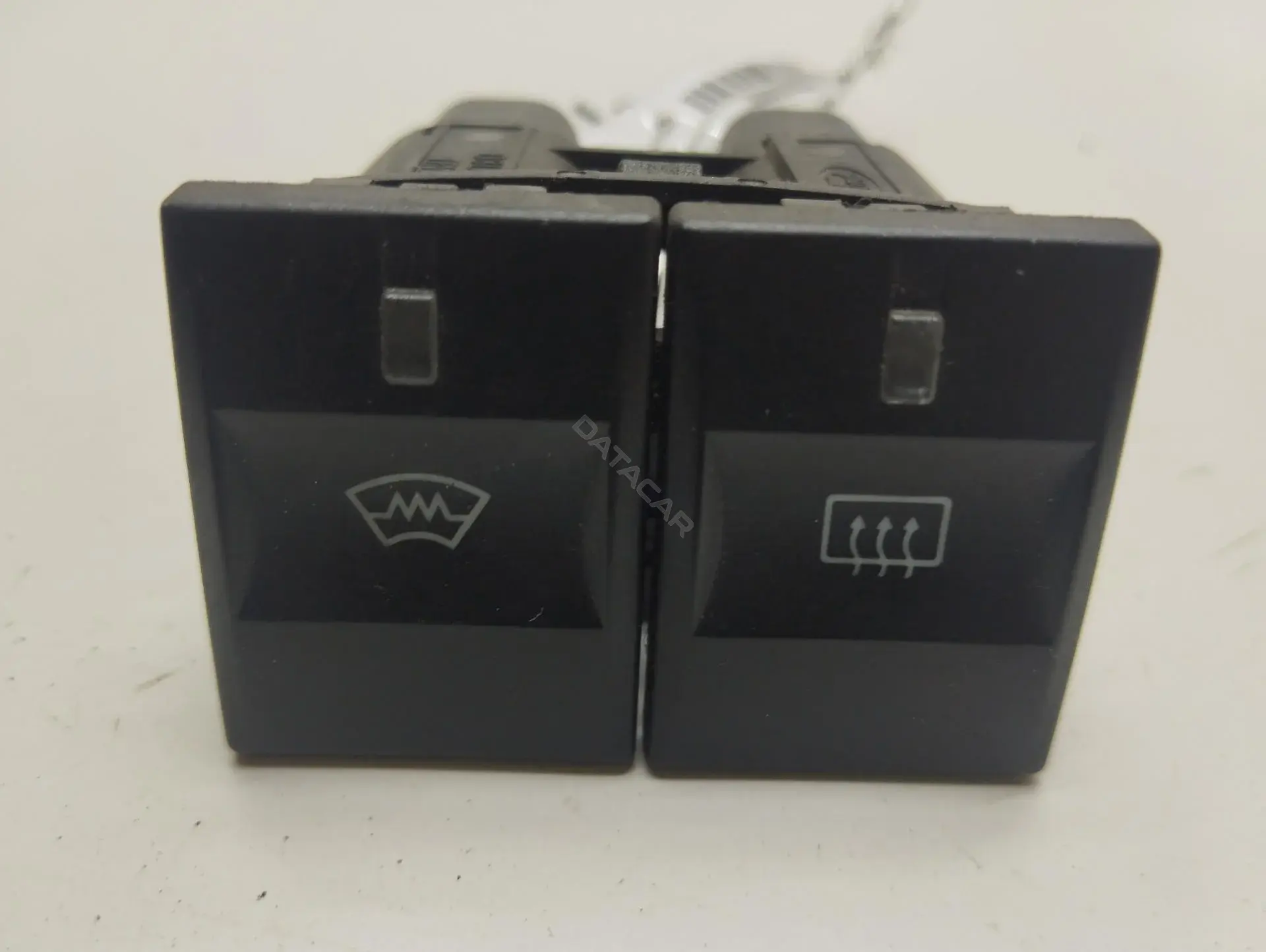 Кнопка обогрева стекла 1S7T18K574AA