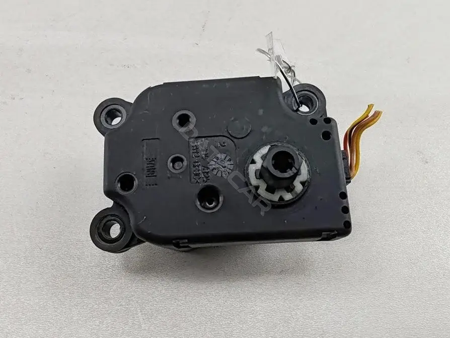 Мотор заслонки печки CZ113930-072