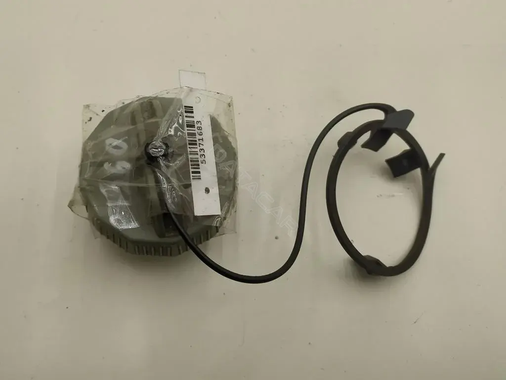 Крышка топливного бака GJ2B42250A