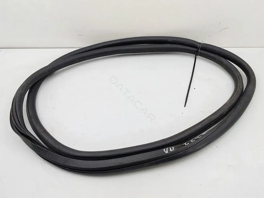 Уплотнитель двери 1Z0867365D