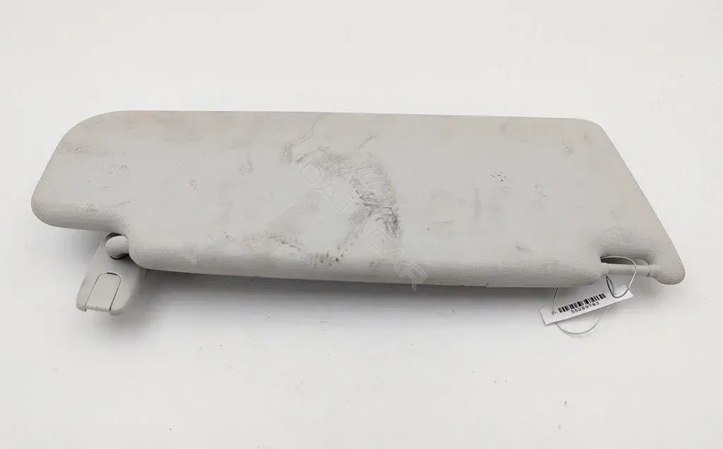 Козырек солнцезащитный 1K0857551