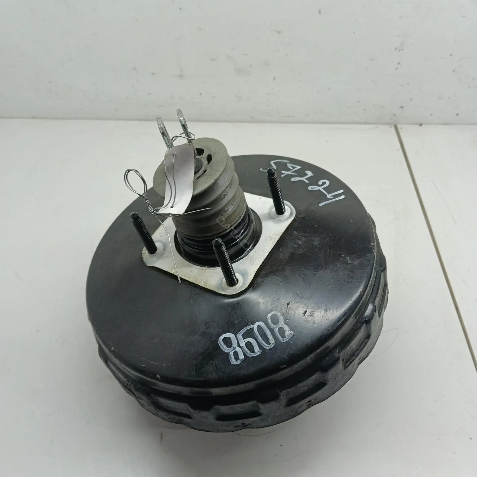 Вакуумный усилитель тормозов 7G912B195AB