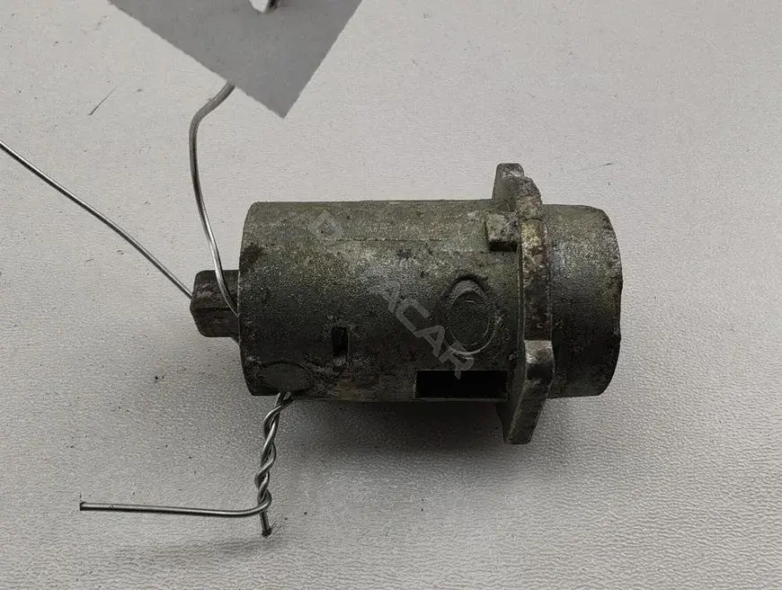 Личинка замка двери M179A