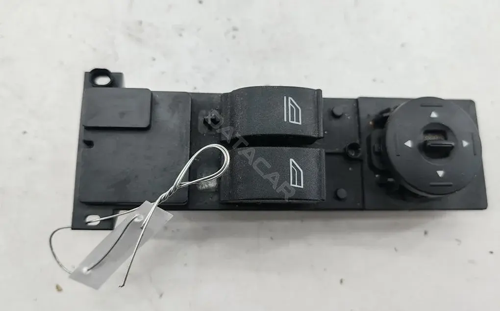 Кнопка стеклоподъемника 3M5T14529