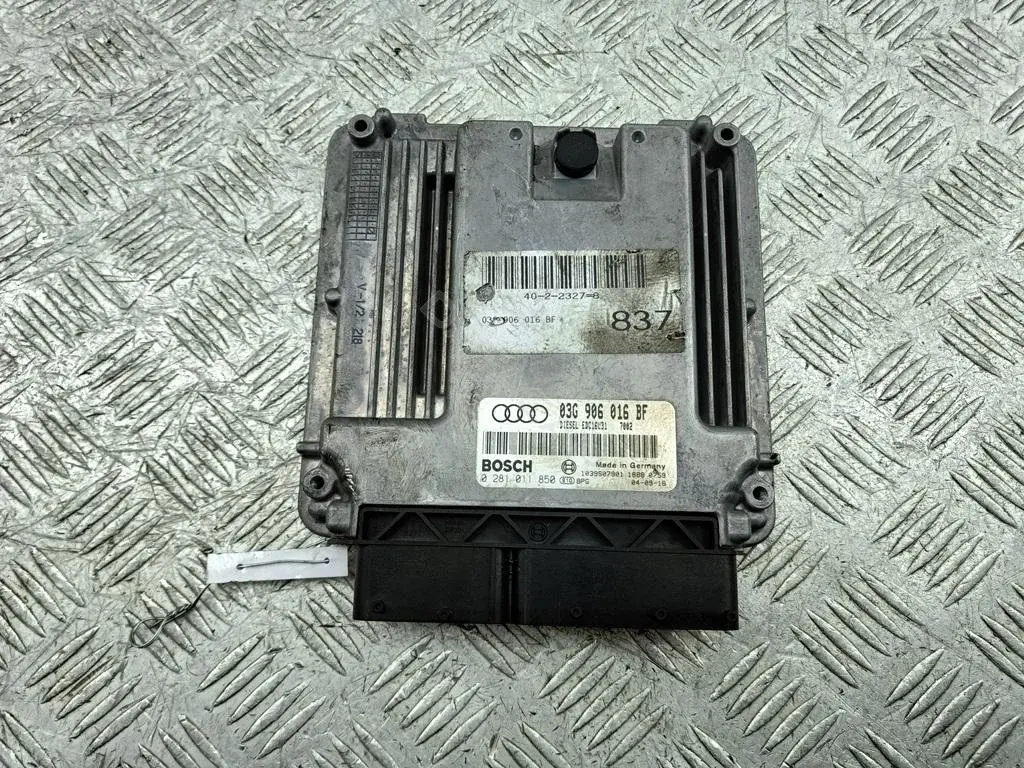 Блок управления двигателем 0281011850, 03G906016BF