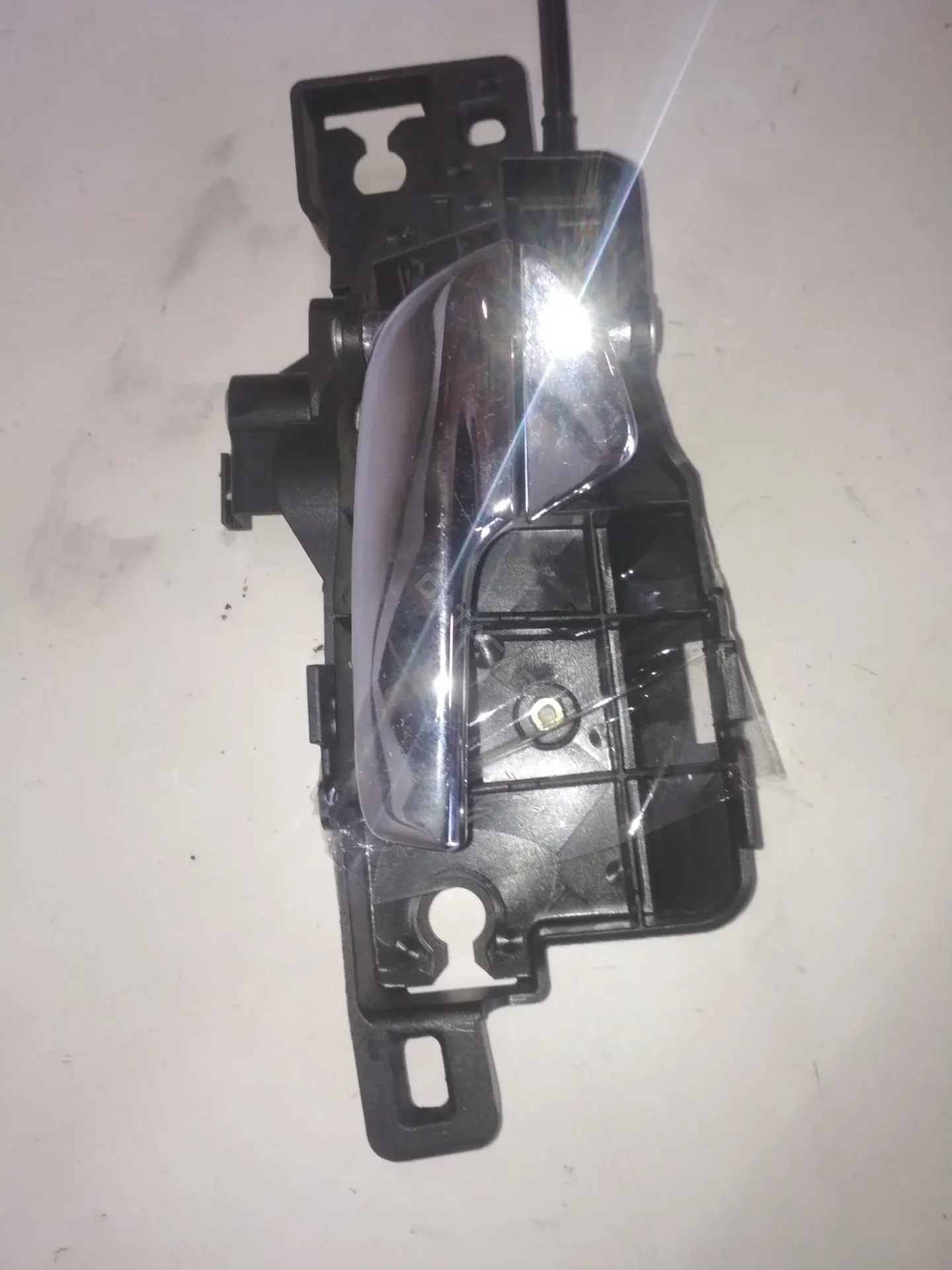 Ручка двери 6M21U226A22601AB