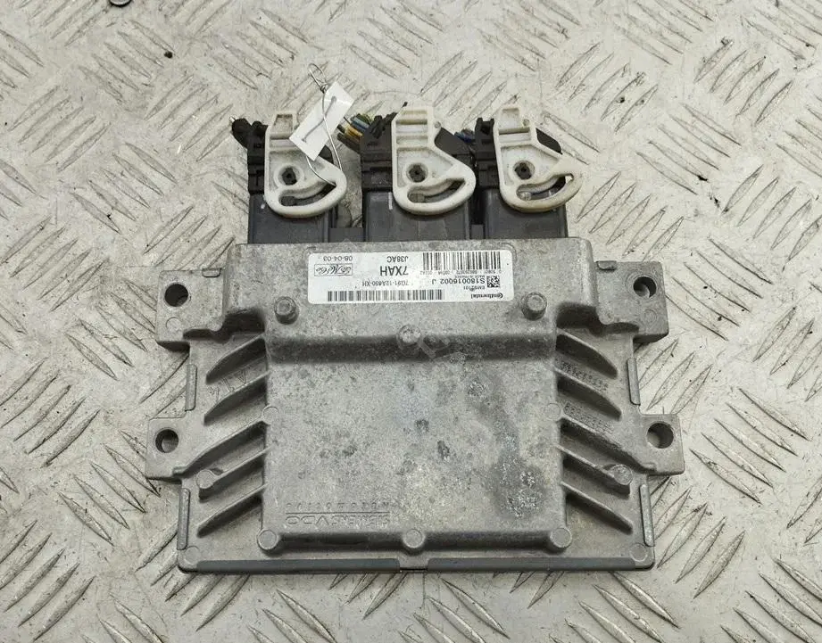 Блок управления двигателем 7G9112A650XH