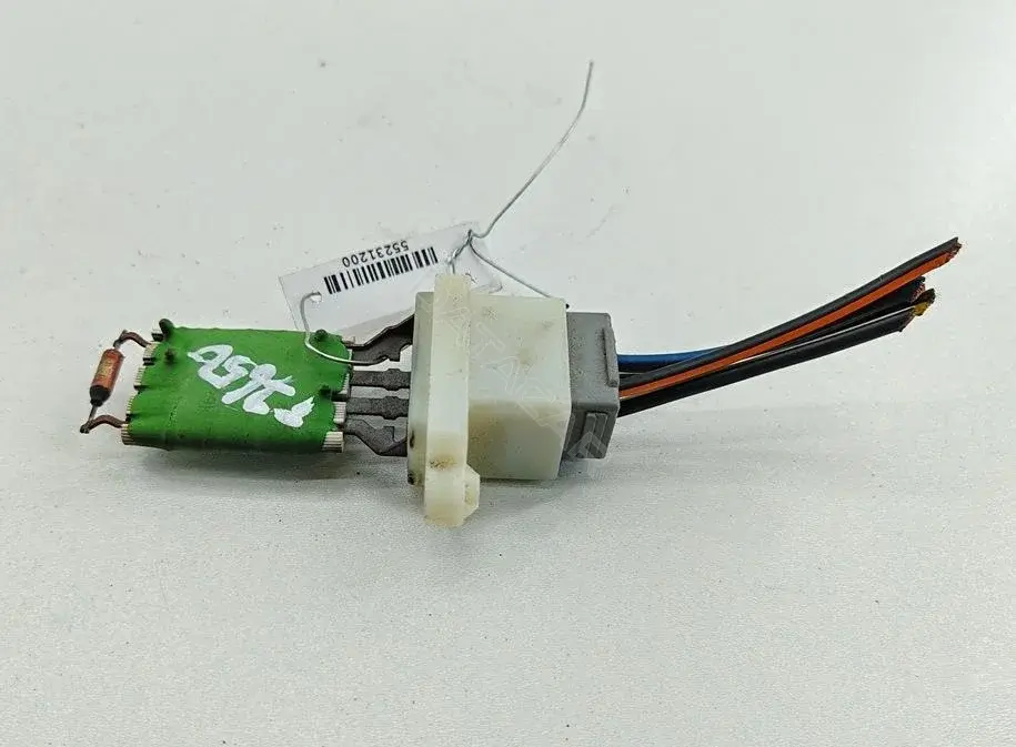 Резистор печки 3M5H18B647AC
