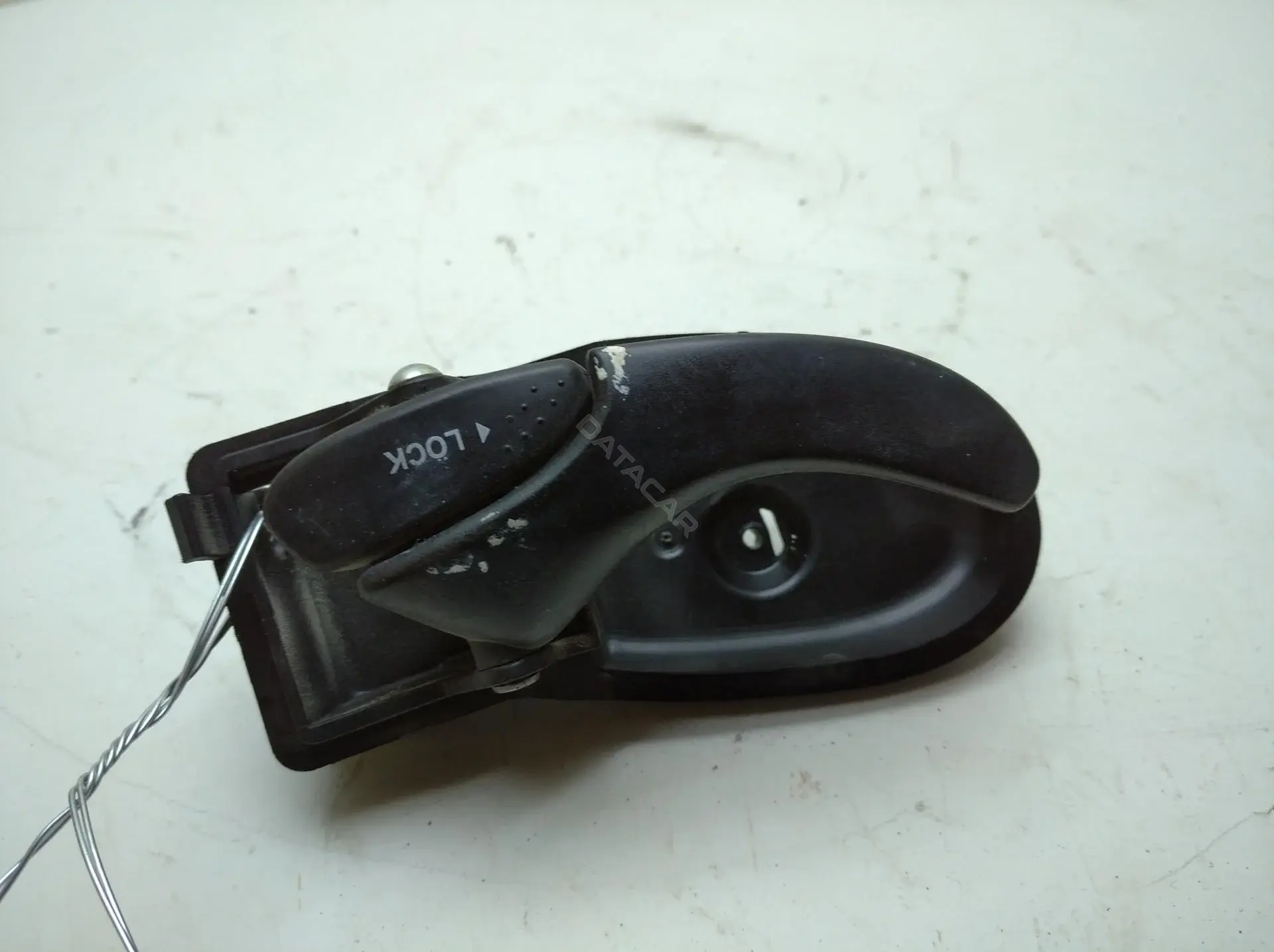 Ручка двери yc15v22600a