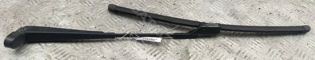 Рычаг стеклоочистителя 1713971 / 7S71-A17406-AC