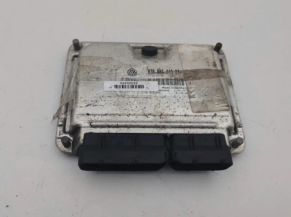 Блок управления двигателем 038906019ET