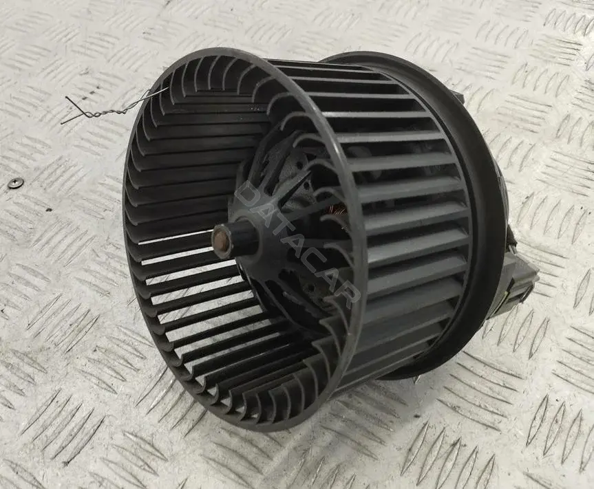 Моторчик печки 6G9T18456AA