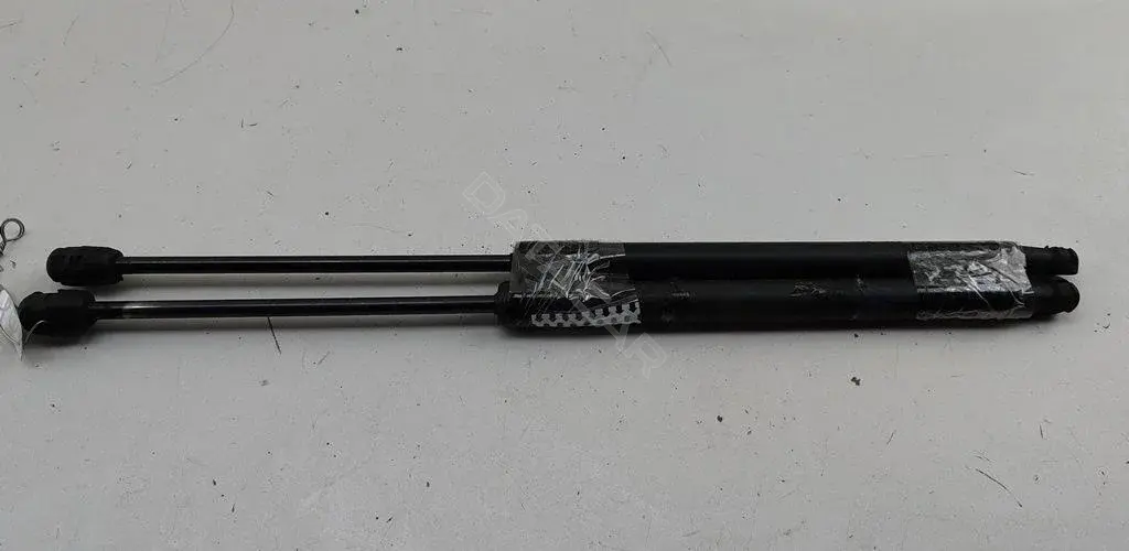 Амортизатор крышки багажника, капота, заднего стекла 3C9827550A