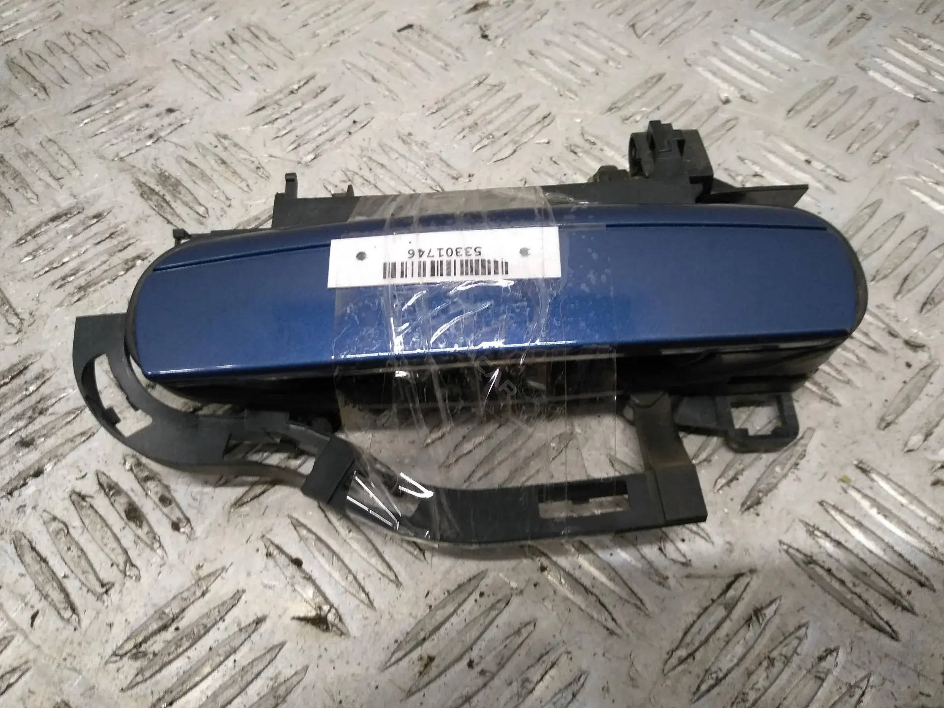 Ручка двери 4F0837885